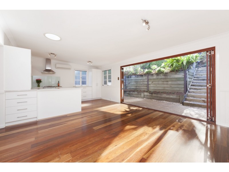 30 Federal Street, Red Hill QLD 4059