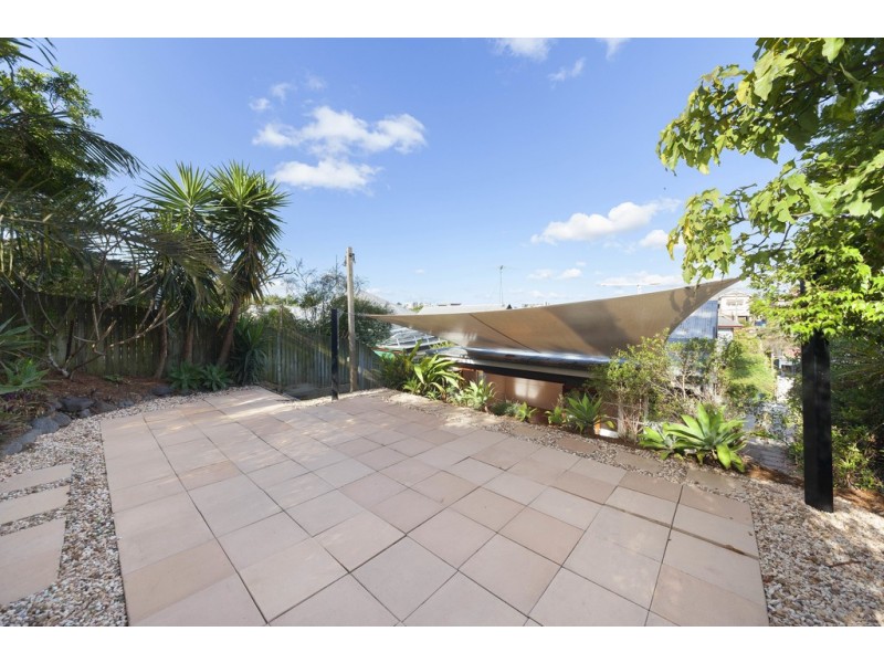 30 Federal Street, Red Hill QLD 4059
