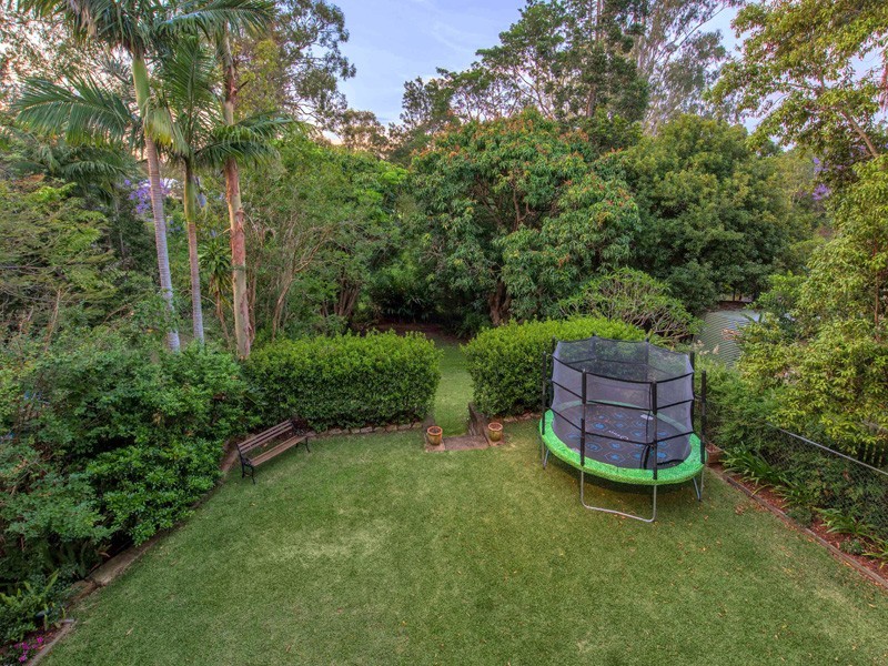 52 McLean Parade, Ashgrove QLD 4060
