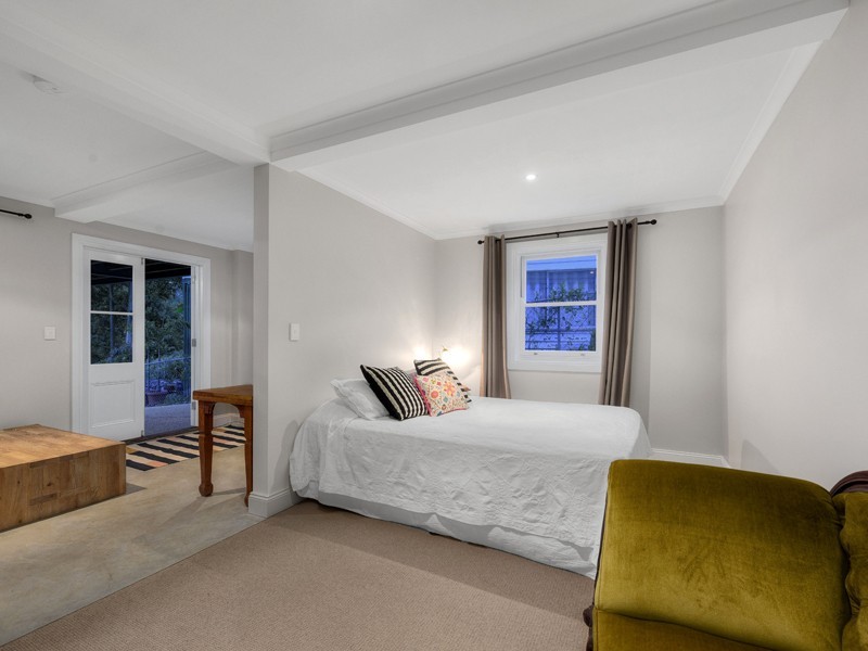 52 McLean Parade, Ashgrove QLD 4060