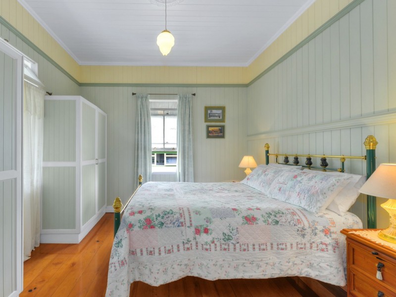 24 Douglas Street, Enoggera QLD 4051