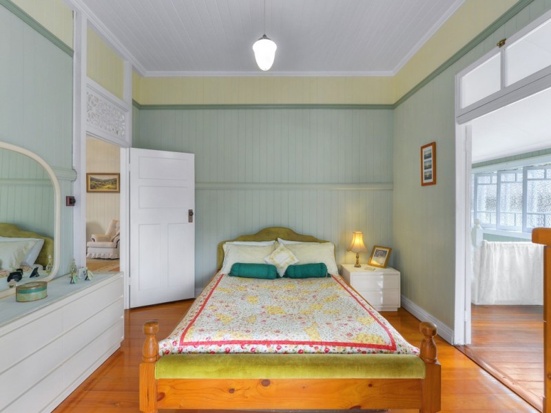 24 Douglas Street, Enoggera QLD 4051