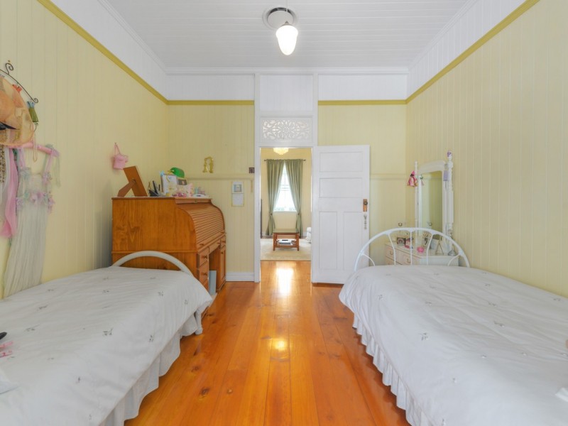24 Douglas Street, Enoggera QLD 4051