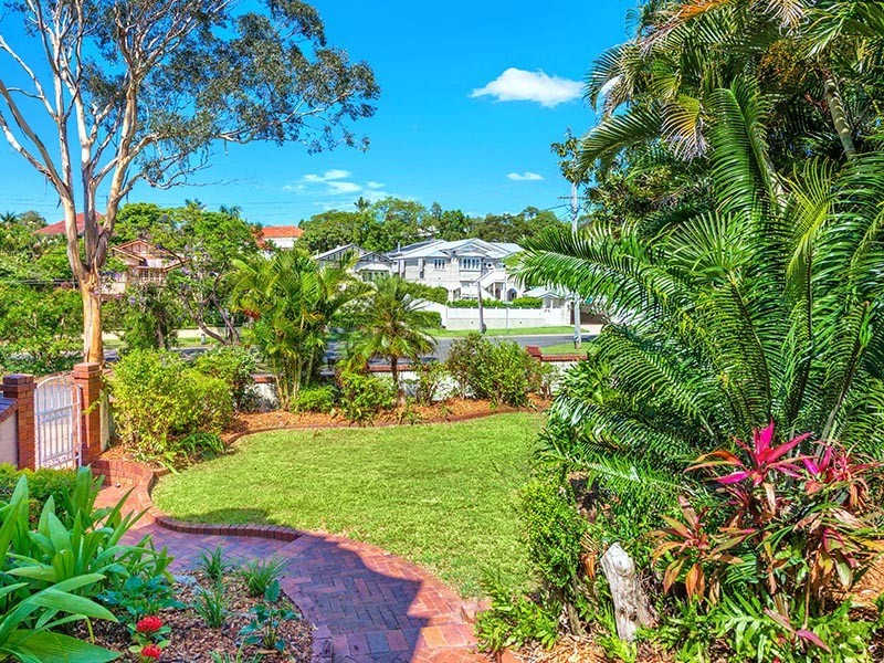 22 Wahroonga Road, Ashgrove QLD 4060