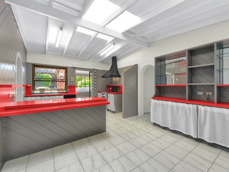 22 Wahroonga Road, Ashgrove QLD 4060