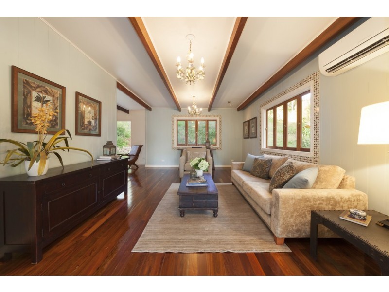 405 Pullenvale Road, Pullenvale QLD 4069