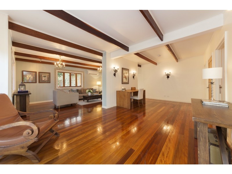 405 Pullenvale Road, Pullenvale QLD 4069