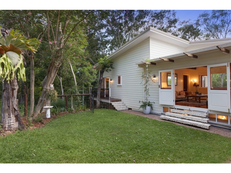 405 Pullenvale Road, Pullenvale QLD 4069