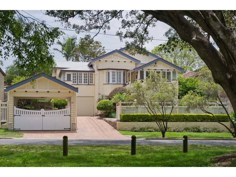 38 Girraween Grove, Ashgrove QLD 4060