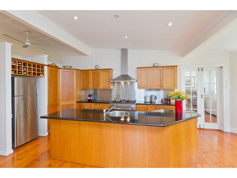 38 Girraween Grove, Ashgrove QLD 4060