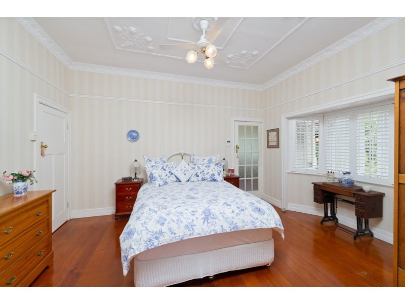 38 Girraween Grove, Ashgrove QLD 4060