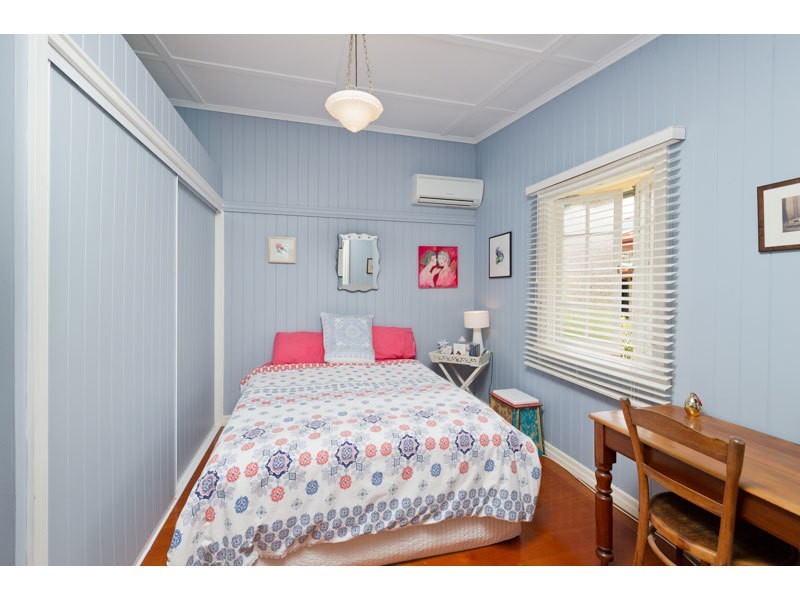 38 Girraween Grove, Ashgrove QLD 4060