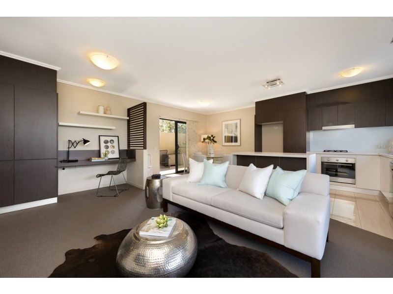 U2/57 Erneton Street, Newmarket QLD 4051