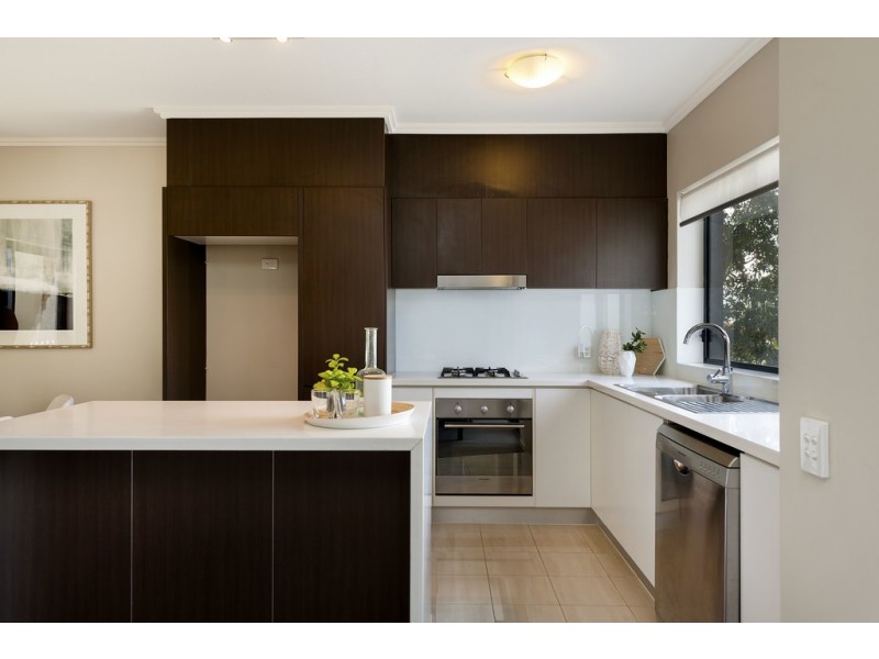 U2/57 Erneton Street, Newmarket QLD 4051