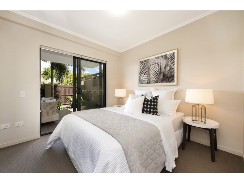 U2/57 Erneton Street, Newmarket QLD 4051