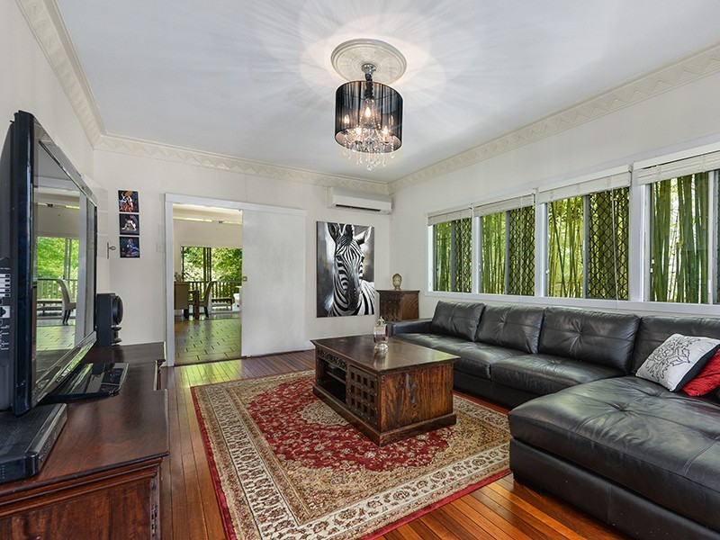 641 Waterworks Road, Ashgrove QLD 4060