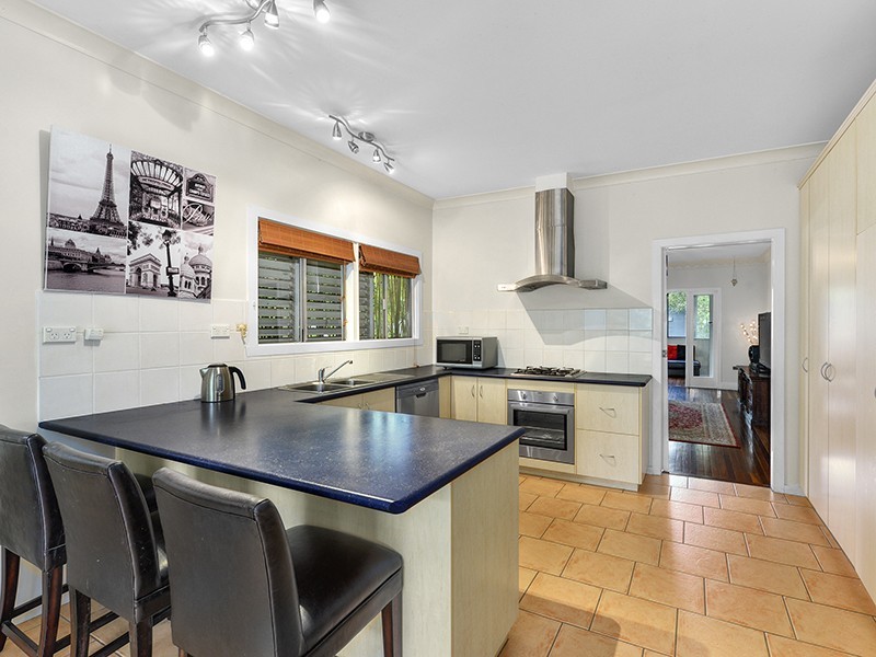 641 Waterworks Road, Ashgrove QLD 4060