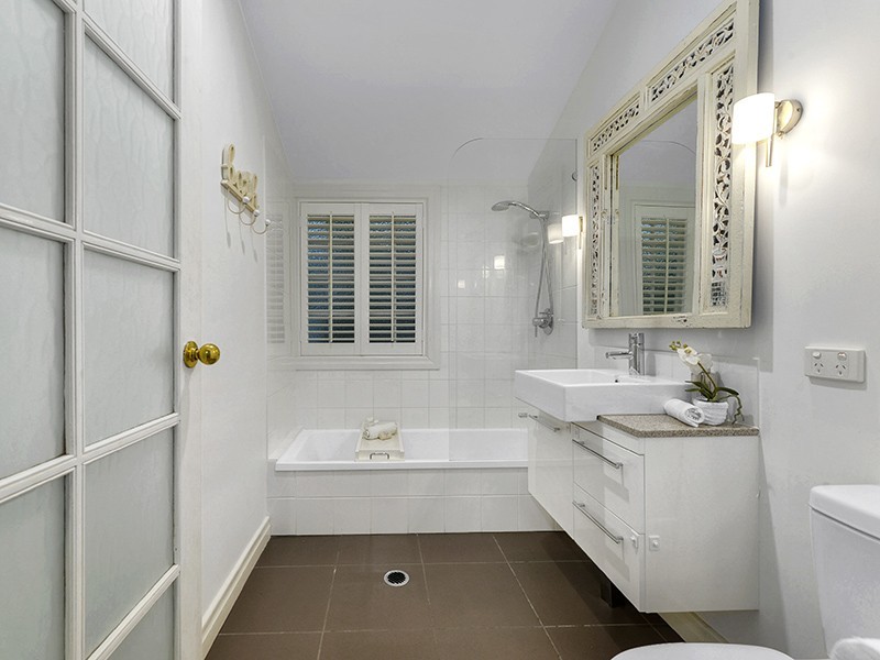 11 Myagah Road, Ashgrove QLD 4060