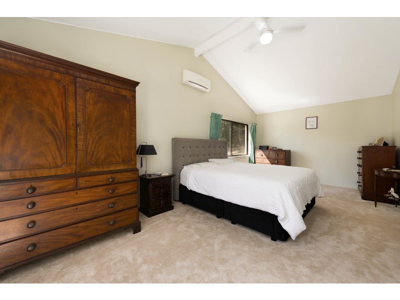 339 Pullenvale Rd, Pullenvale QLD 4069