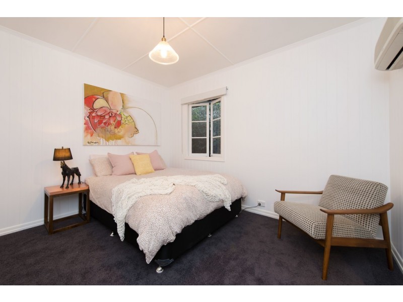 10 Miller Street, Chermside QLD 4032