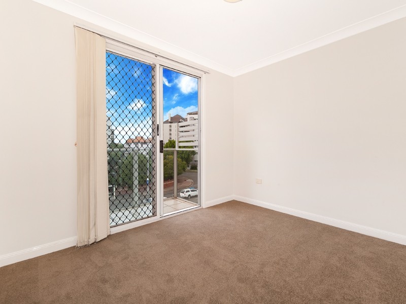 16/275 Shafston Avenue, Kangaroo Point QLD 4169