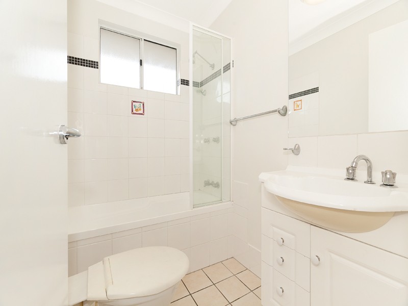 16/275 Shafston Avenue, Kangaroo Point QLD 4169