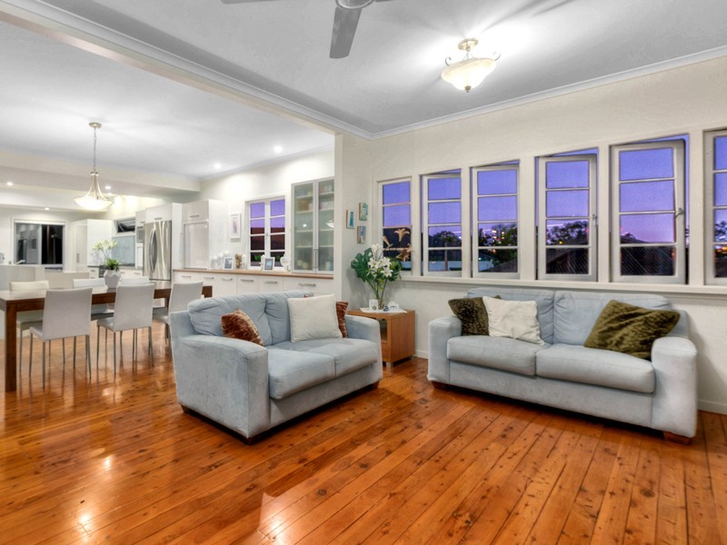 8 Brown Parade, Ashgrove QLD 4060