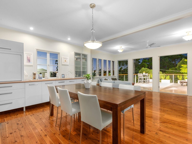 8 Brown Parade, Ashgrove QLD 4060