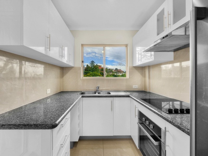 U23/89 Scott Road, Herston QLD 4006