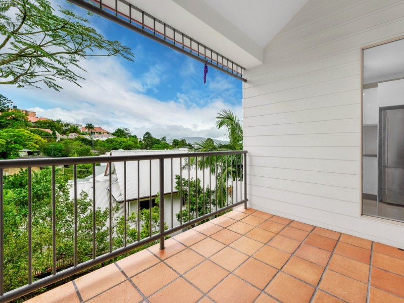 U23/89 Scott Road, Herston QLD 4006