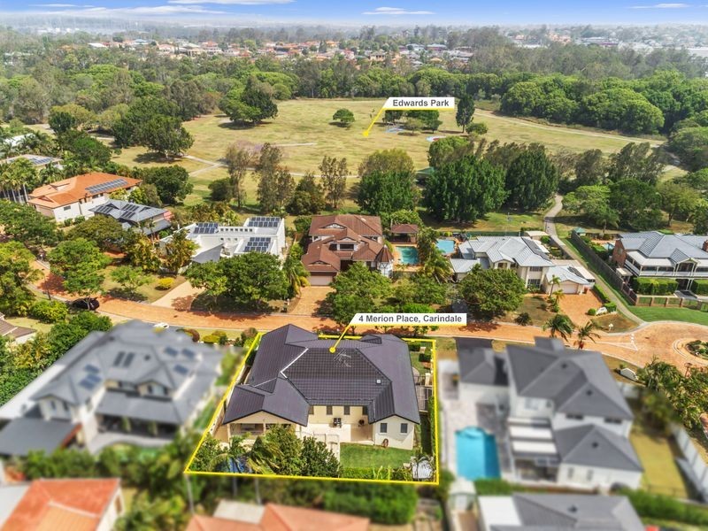 4 Merion Place, Carindale QLD 4152
