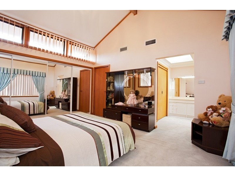 79 Begovich Crescent, Abbotsbury NSW 2176