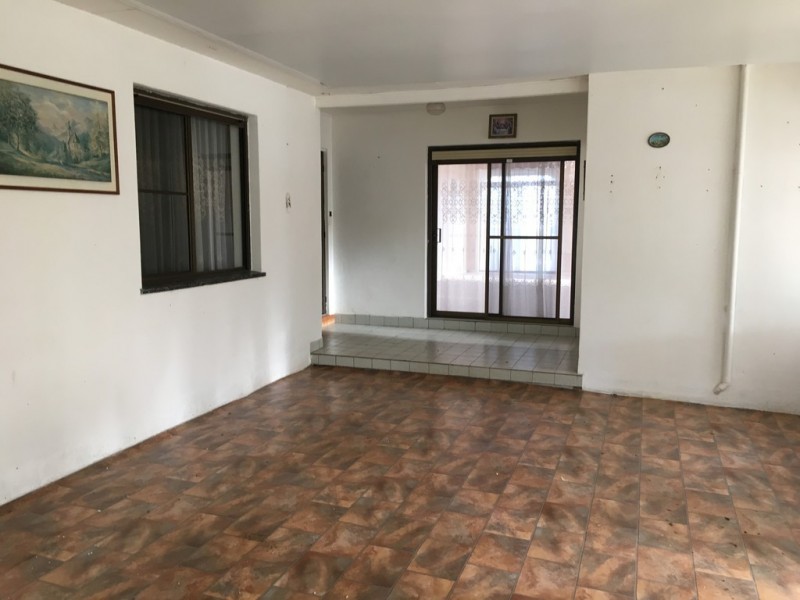 25 Aldington Road, Kemps Creek NSW 2178