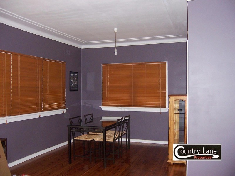 13 Thompson Avenue, St Marys NSW 2760