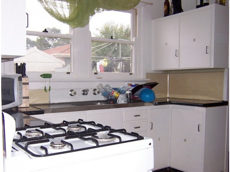 13 Thompson Avenue, St Marys NSW 2760