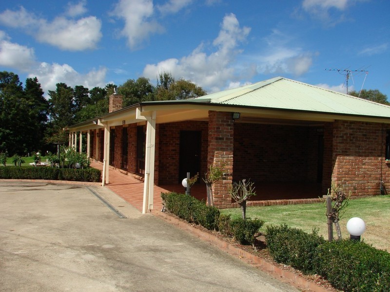 111 Braddocks Road, Werombi NSW 2570