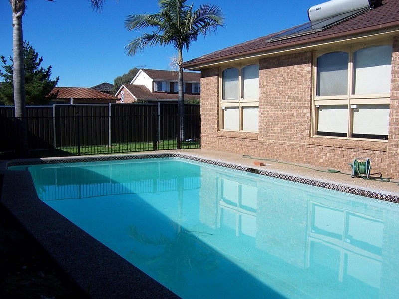 20 Apache Road, Bossley Park NSW 2176