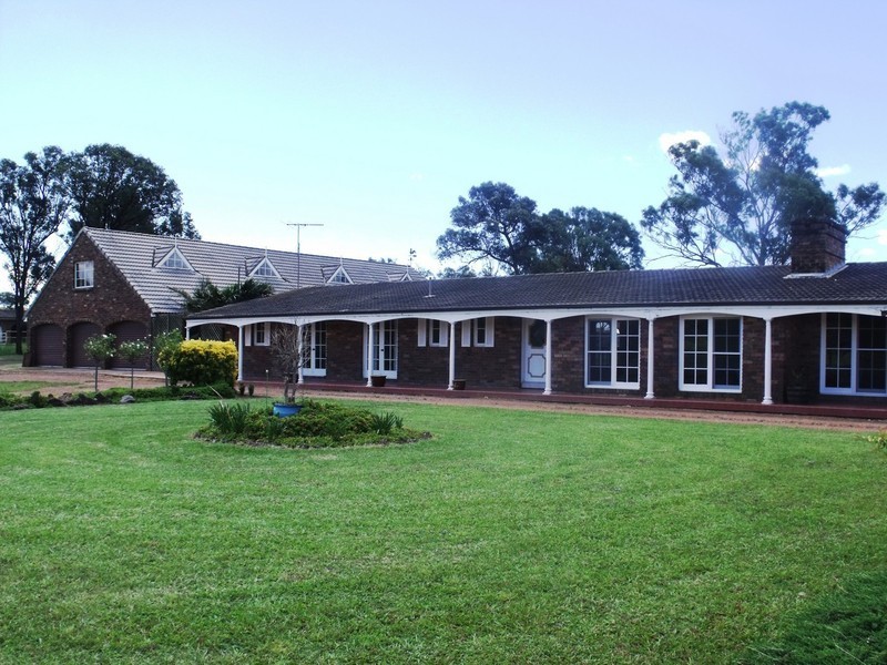 Badgerys Creek NSW 2555