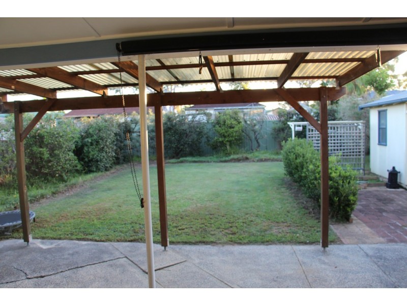 66 Brennon Rd, Gorokan NSW 2263