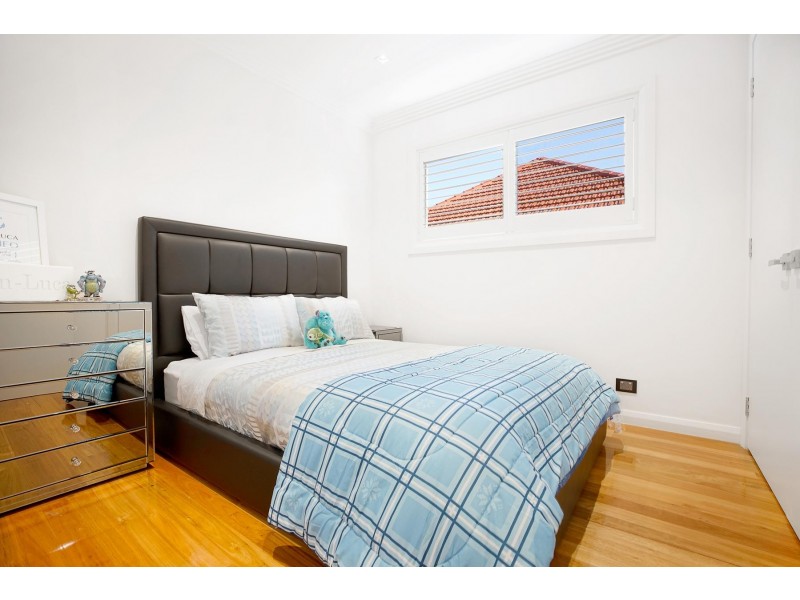 33A Bougainville Street, Bossley Park NSW 2176