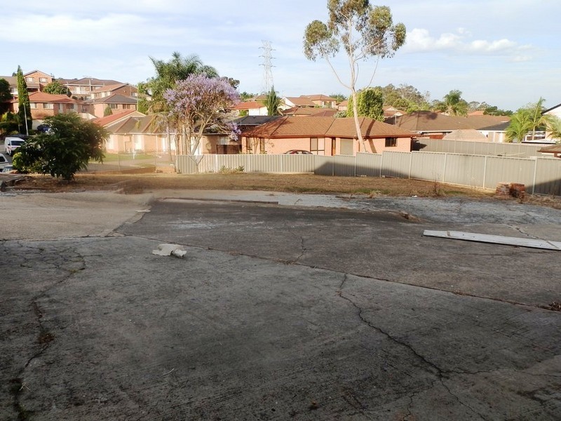 4 Flack Place, Edensor Park NSW 2176