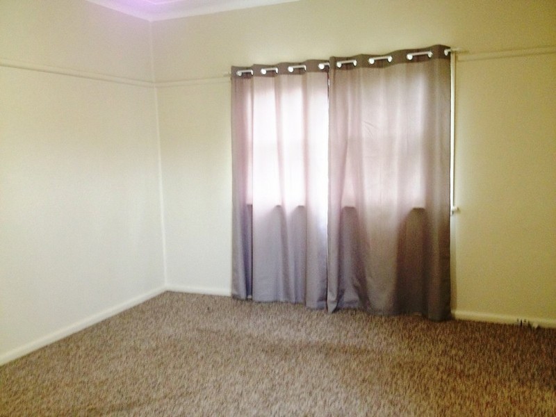 1/182 Oxford Street, Cambridge Park NSW 2747