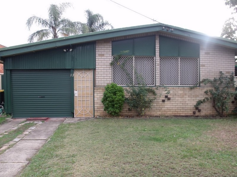 17 Ives Street, Liverpool NSW 2170