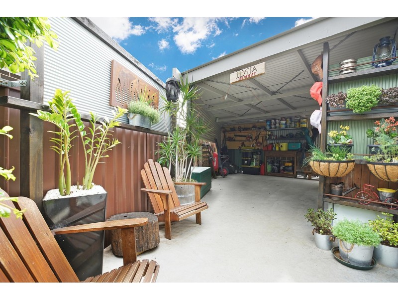 17 Lachlan Street, Bossley Park NSW 2176