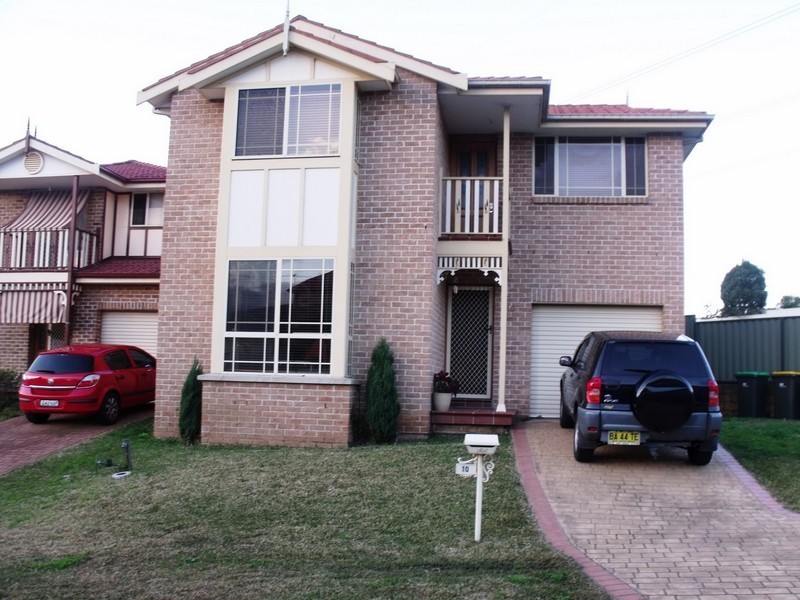 10 Sarah Place, Cecil Hills NSW 2171