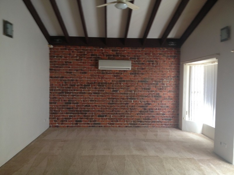 14 Tolmer Street, Bossley Park NSW 2176