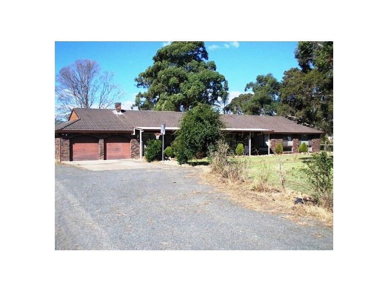 215 Ramsay Road, Rossmore NSW 2557