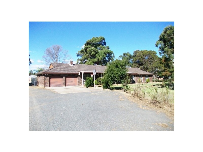 215 Ramsay Road, Rossmore NSW 2557
