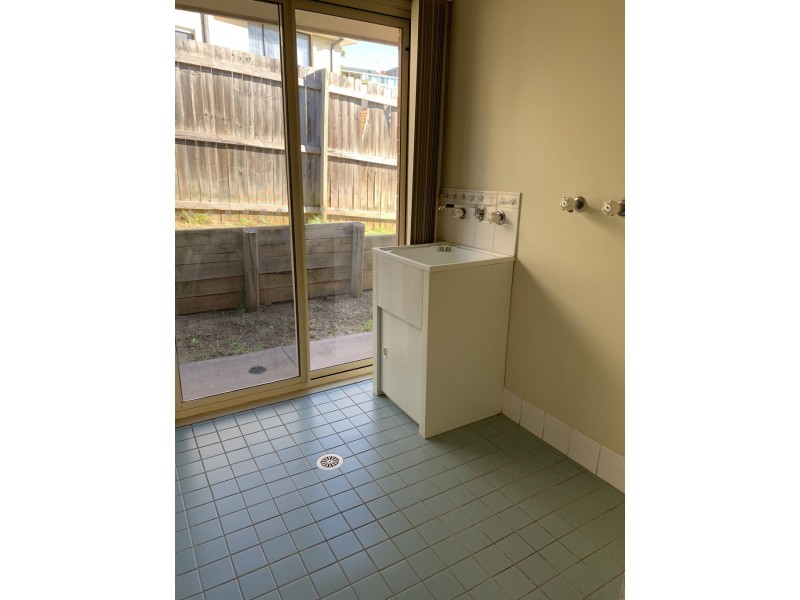 8A Cipolin close, Eagle Vale NSW 2558