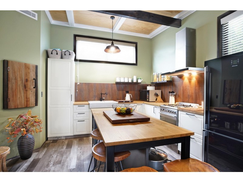 17A Lachlan Street, Bossley Park NSW 2176